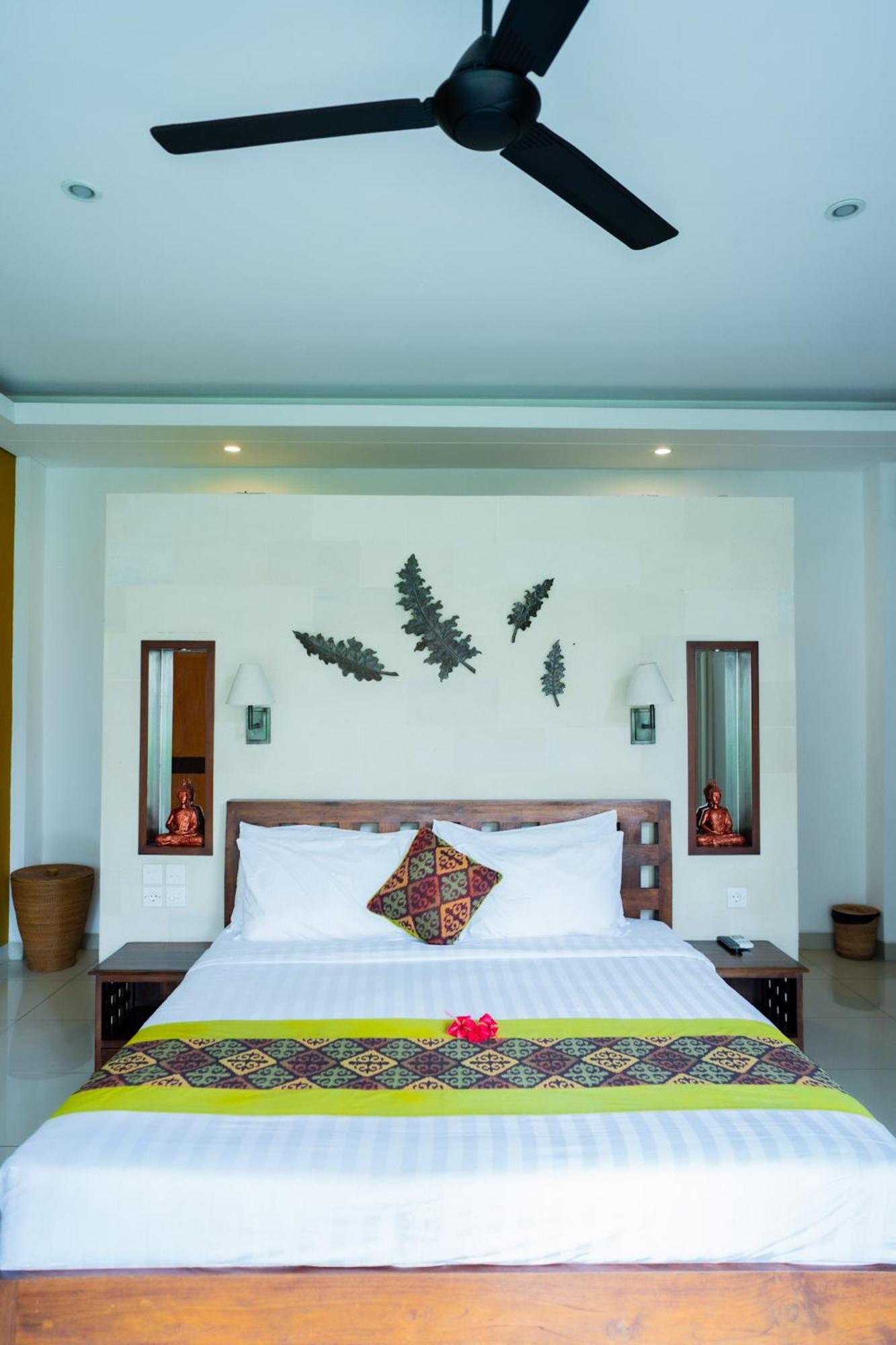 The Kumpi Villas Seminyak  Exterior photo