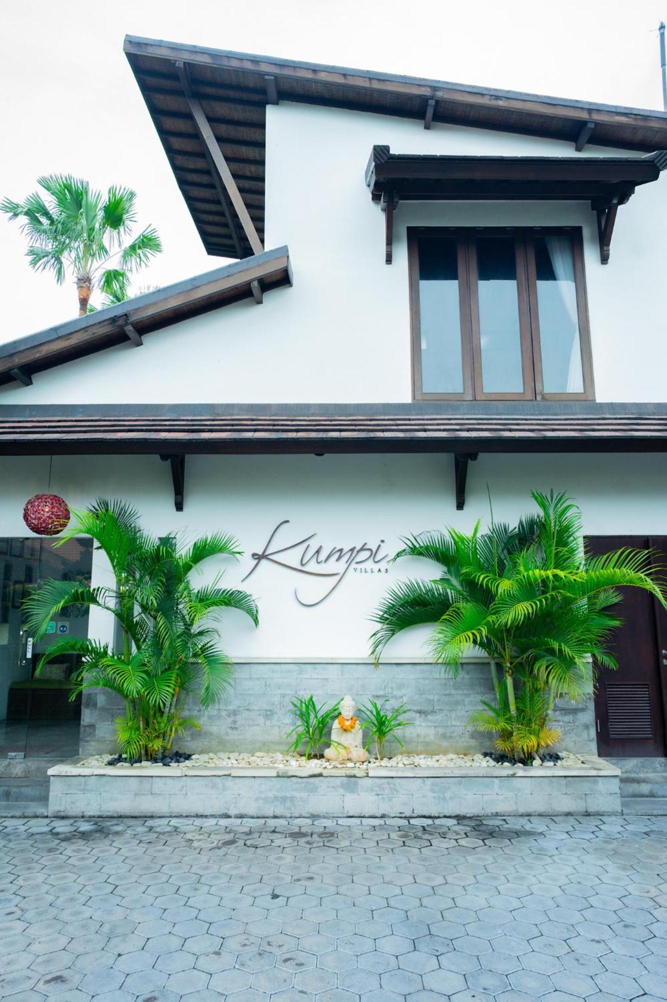 The Kumpi Villas Seminyak  Exterior photo