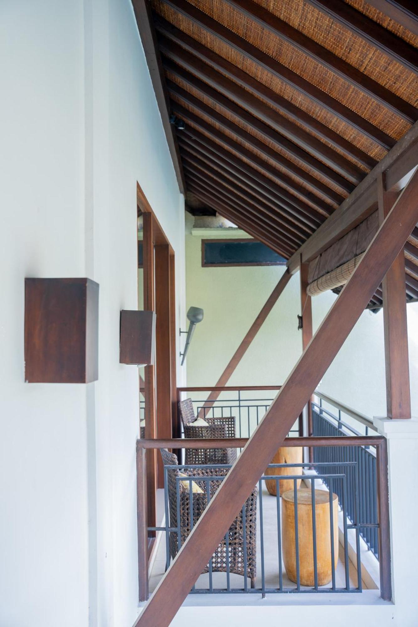 The Kumpi Villas Seminyak  Exterior photo